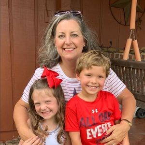 Meet your Posher, Lisa